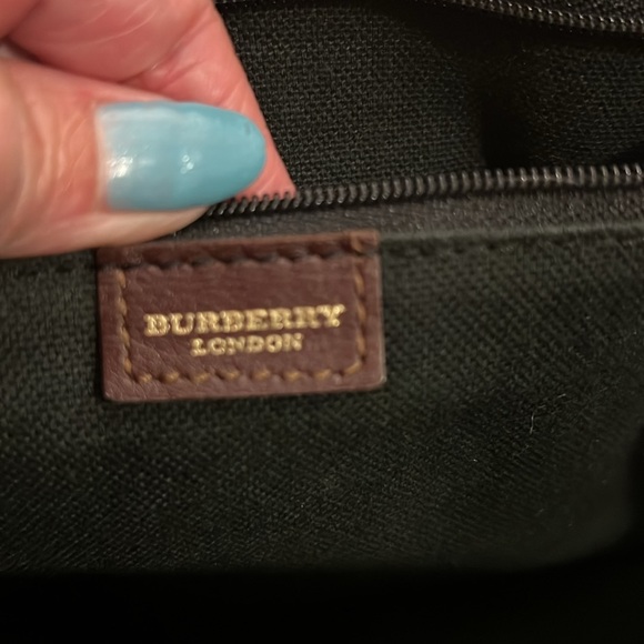 Authentic Burberry Haymarket Check Canvas Buckle Handbag Brown - Picture 9 of 17